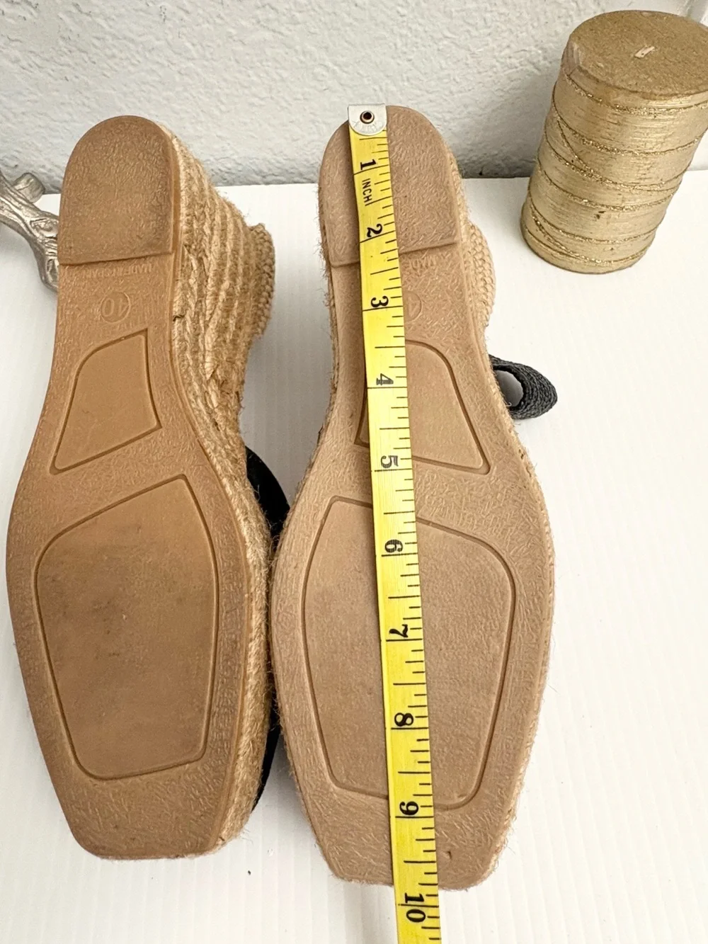 André Assous Pedra Wedge Espadrille Ankle-Strap Sandals Black and Natural Sz 40
